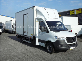 Furgonas su krovinių dėže MERCEDES-BENZ Sprinter 317