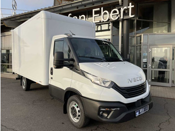 Furgonas su krovinių dėže IVECO Daily 35s16