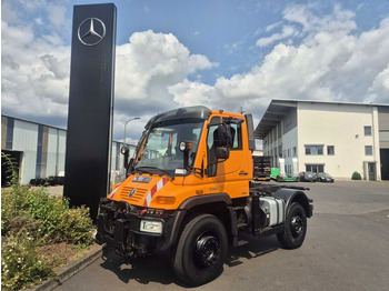 Važiuoklės sunkvežimis UNIMOG U400