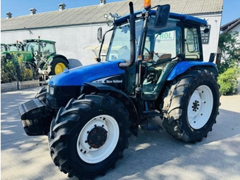 Traktorius NEW HOLLAND TL90