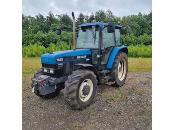 Traktorius NEW HOLLAND