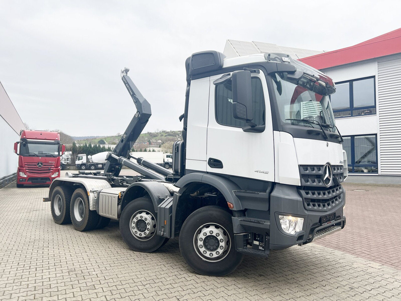 Nauja Hook-lift sunkvežimis Mercedes-Benz Arocs 4142/48 K 8x4/4 Arocs 4142/48 K 8x4/4, Grounder, Meiller RS26 62-K, Funk: foto 8