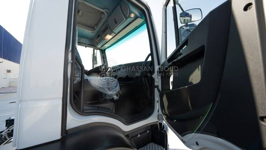 Nauja Važiuoklės sunkvežimis IVECO EUROCARGO ML150: foto 9