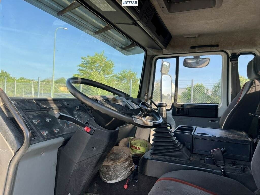 Volvo FL6 truck with crane and tipper lizingą Volvo FL6 truck with crane and tipper: foto 13