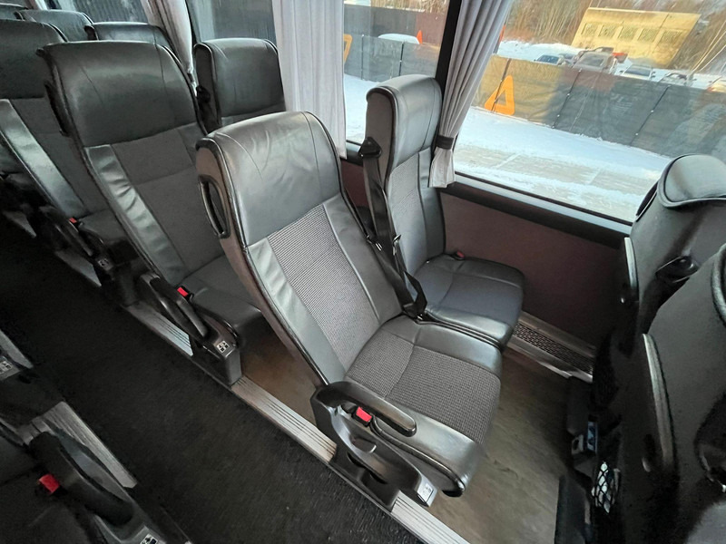 Turistinis autobusas Scania K 450 6x2*4 Interlink 59 SEATS / AC / AUXILIARY HEATING / CD / TV / WC: foto 14