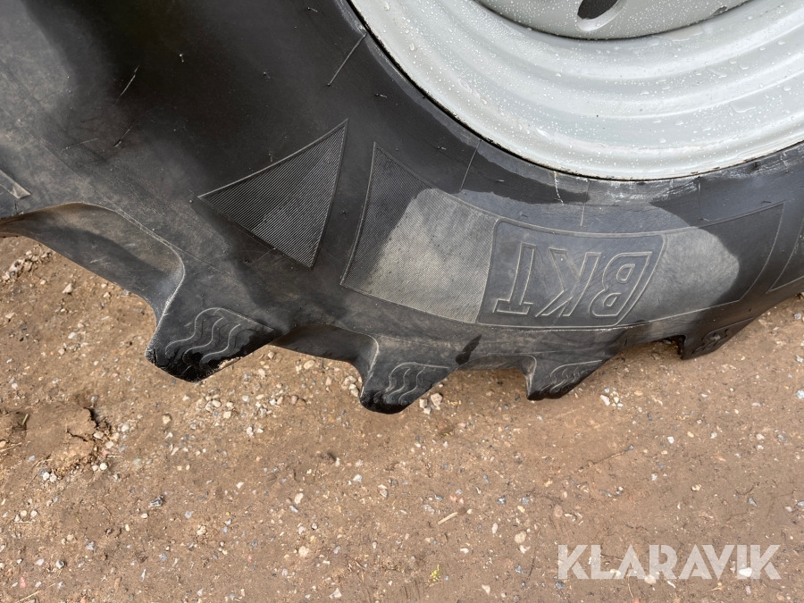 Žemės ūkio technika Traktor dæk 650/65R 38 BKT 650/65 R 38: foto 6