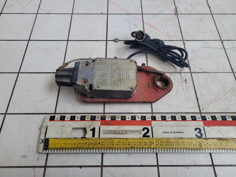 Elektros sistema - Kranas PAT hoist limit switch: foto 1