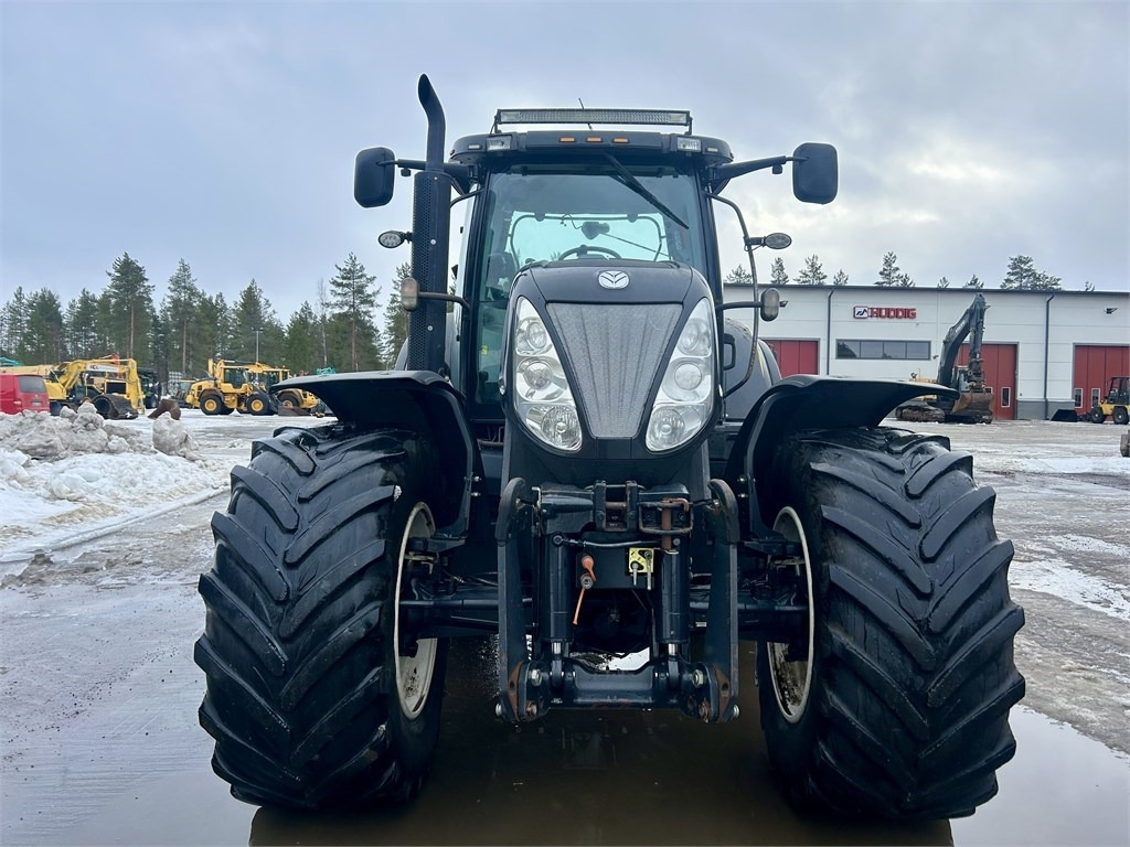 New Holland T 7070 AC  lizingą New Holland T 7070 AC: foto 9