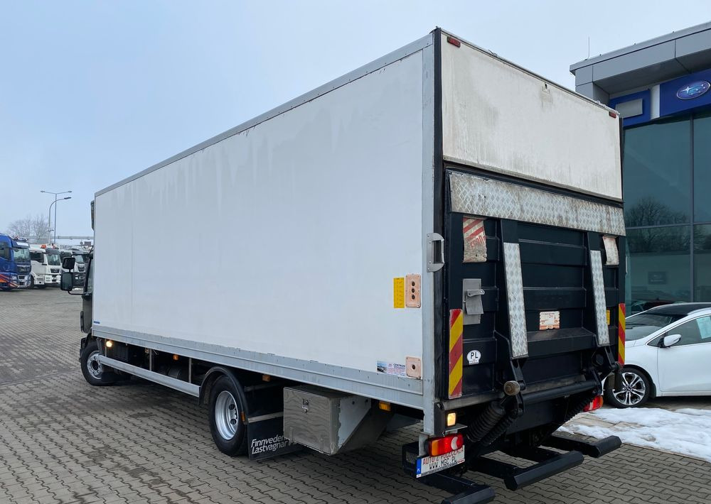 Volvo FL240 / 4X2 / CHŁODNIA / HULSTEINS / 18 EUROPALET / BEZWYPADKOWY / EURO IV / WINDA 1500KG lizingą Volvo FL240 / 4X2 / CHŁODNIA / HULSTEINS / 18 EUROPALET / BEZWYPADKOWY / EURO IV / WINDA 1500KG: foto 7