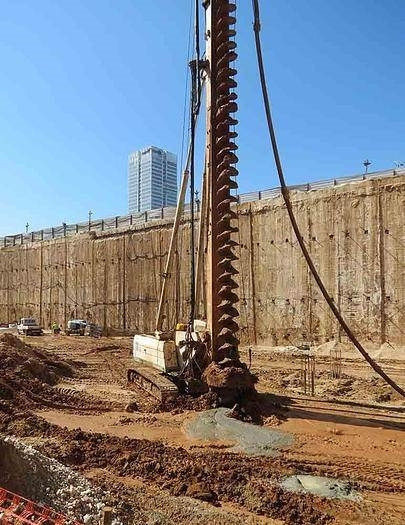 Gręžimo mašina Casagrande CFA425: foto 1