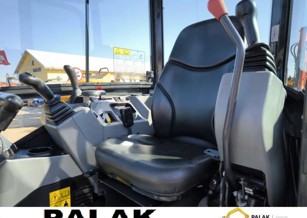 Mini ekskavatorius Bobcat Mini koparka Bobcat  E 26, 2023 rok: foto 10