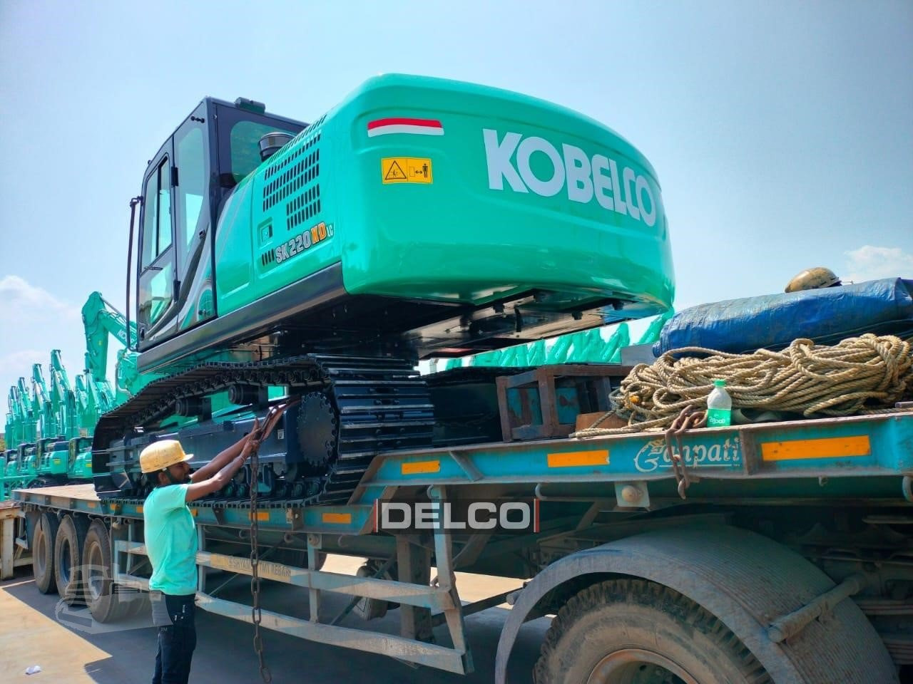 KOBELCO SK220 lizingą KOBELCO SK220: foto 13