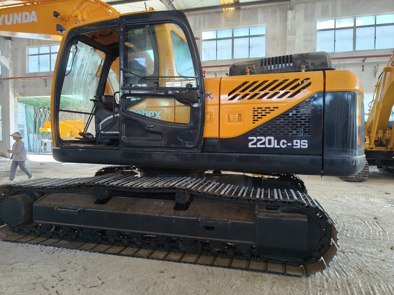 Vikšrinis ekskavatorius HYUNDAI 220lc-9s used hyundai 220 excavator: foto 6