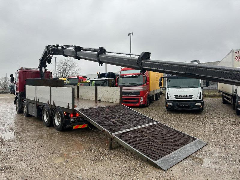 Sunkvežimis su kranu Scania R480 8x2 // Hiab Hi-Duo 244 // Hydraulic ramp: foto 7