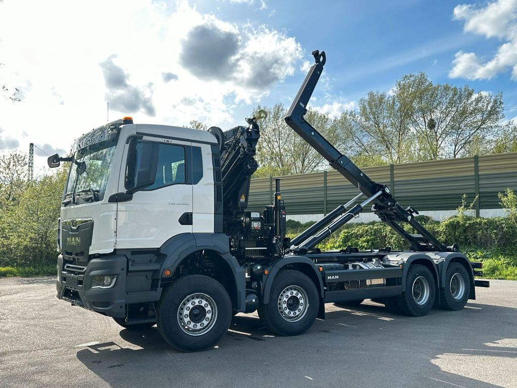 Nauja Hook-lift sunkvežimis, Sunkvežimis su kranu MAN TGS 35.520 8x4  Abrollkipper + Kran HIAB 228-6: foto 12