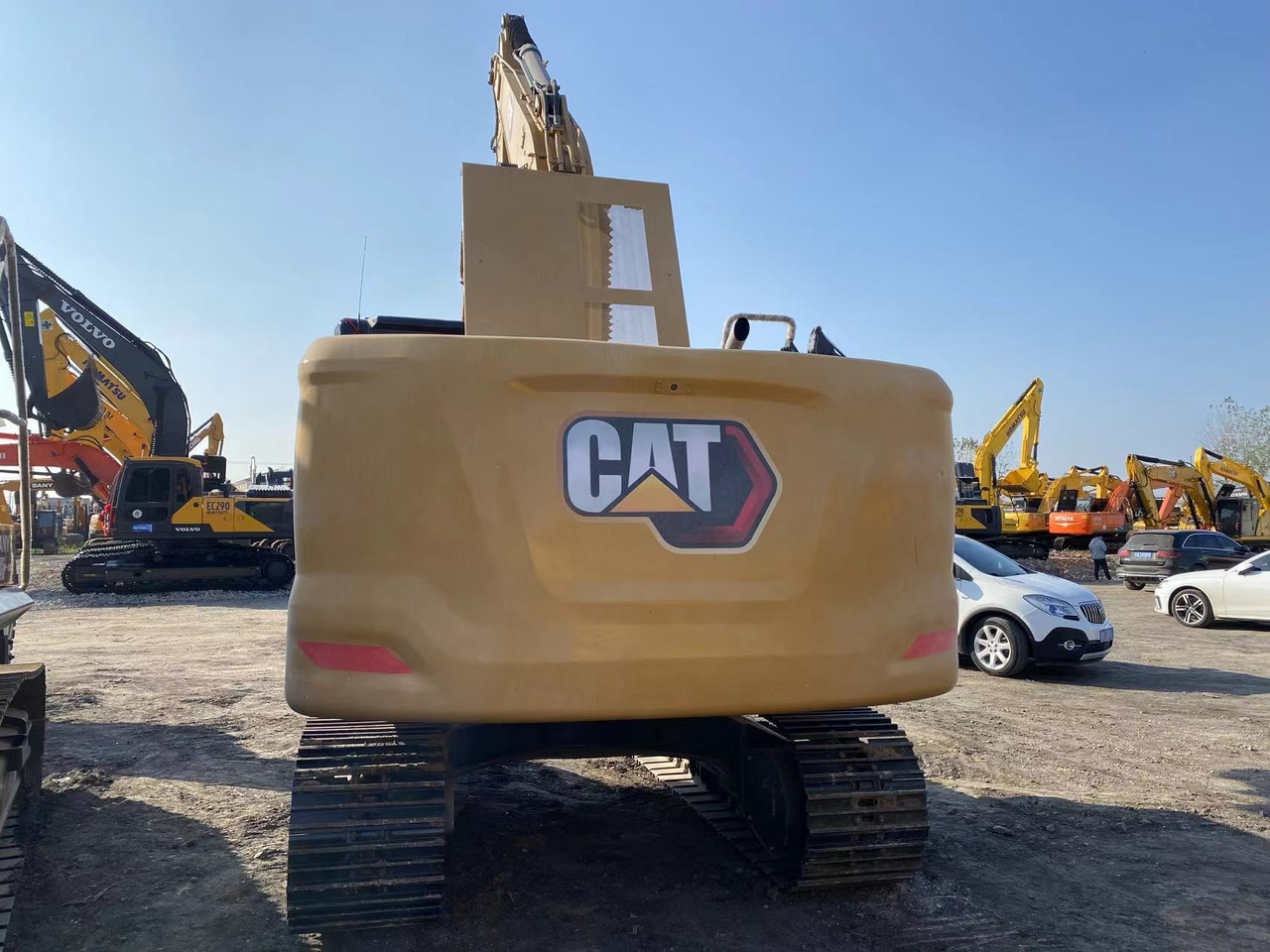 Vikšrinis ekskavatorius CATERPILLAR 320GC: foto 10