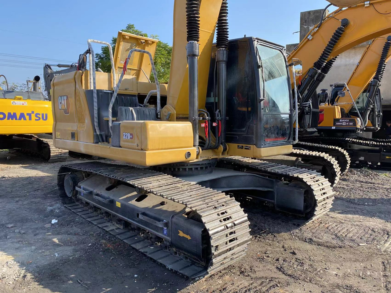 Vikšrinis ekskavatorius CATERPILLAR 320GC: foto 19