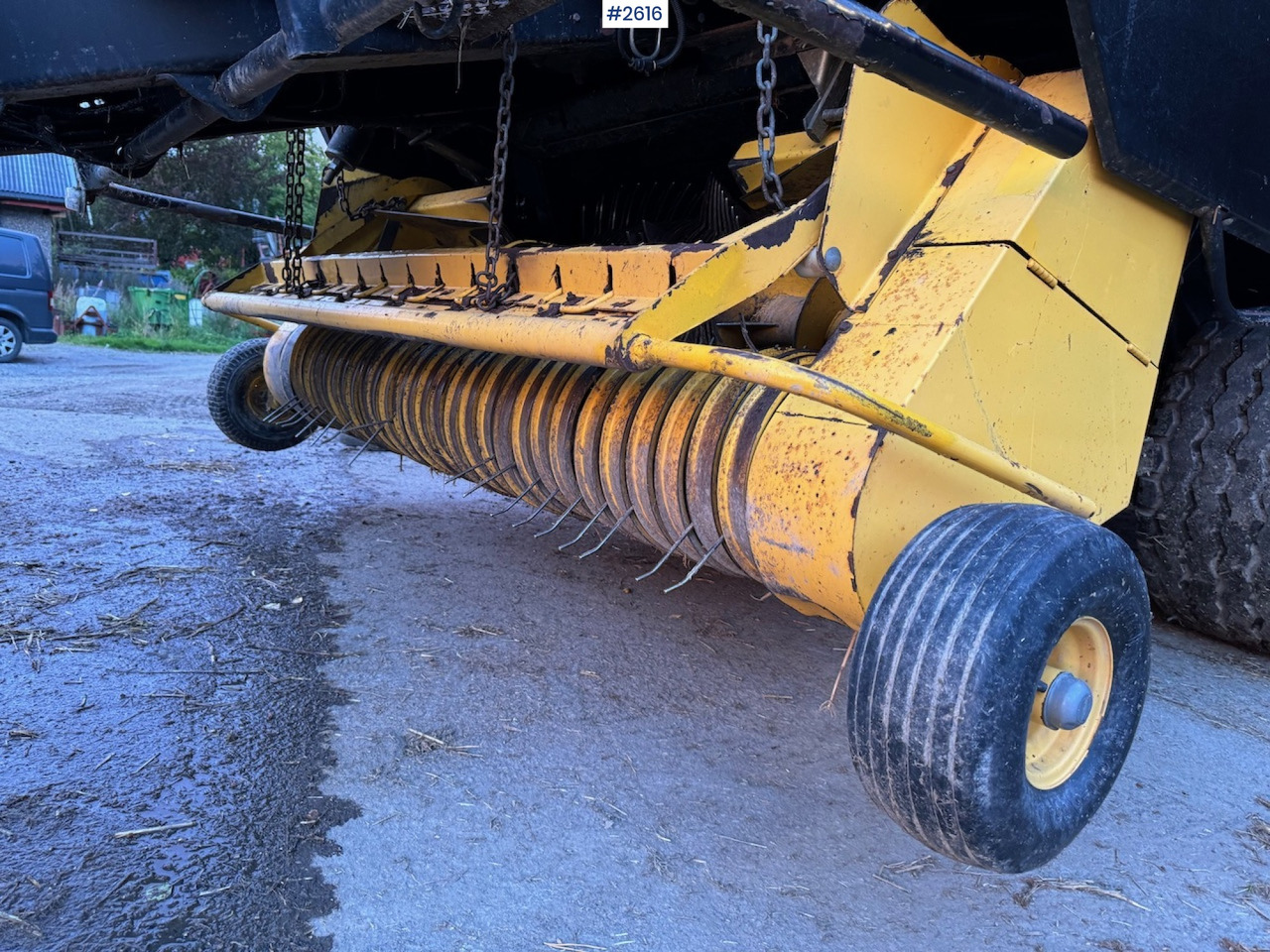 Pašarų tvarkymo technika 2001 New Holland BB940 square baler: foto 19