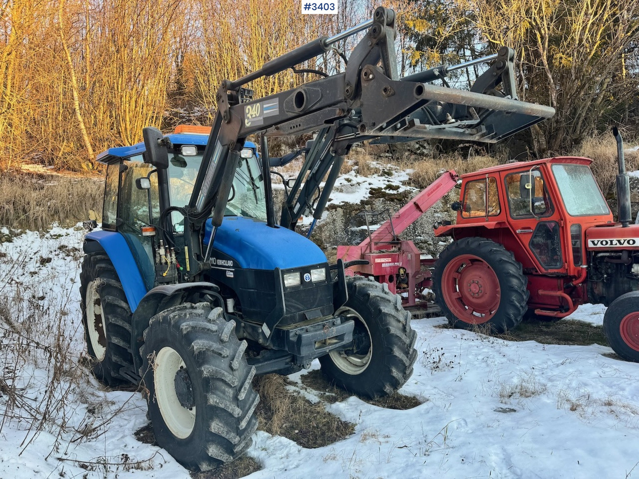 Traktorius 2003 New Holland TS110 with Front Loader: foto 6