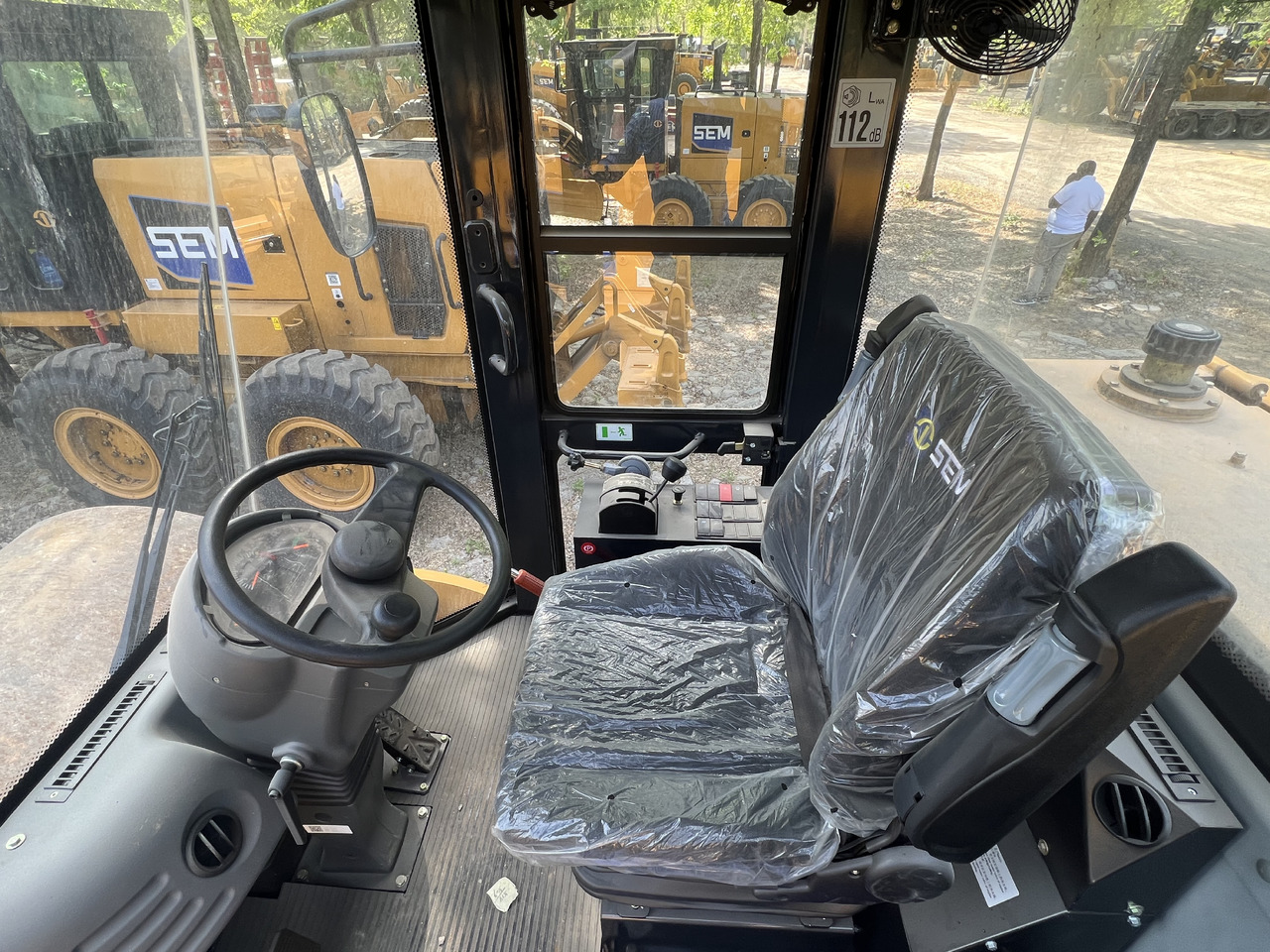 Nauja Kompaktorius SEM SEM518: foto 13 Nauja Kompaktorius SEM SEM518: foto 13