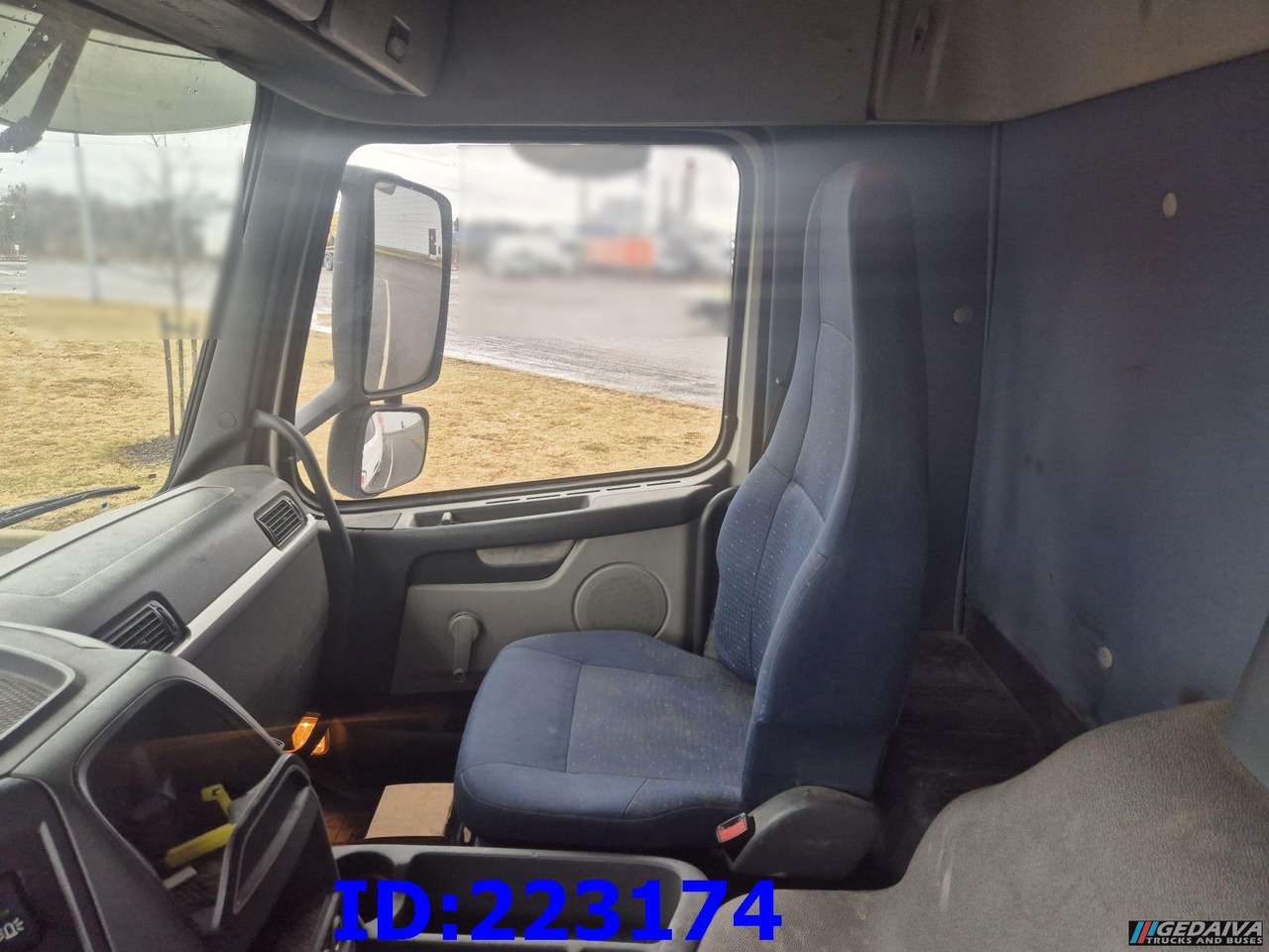 Betonvežis VOLVO FM12 380HP 8X4 9m3 Full steel: foto 14