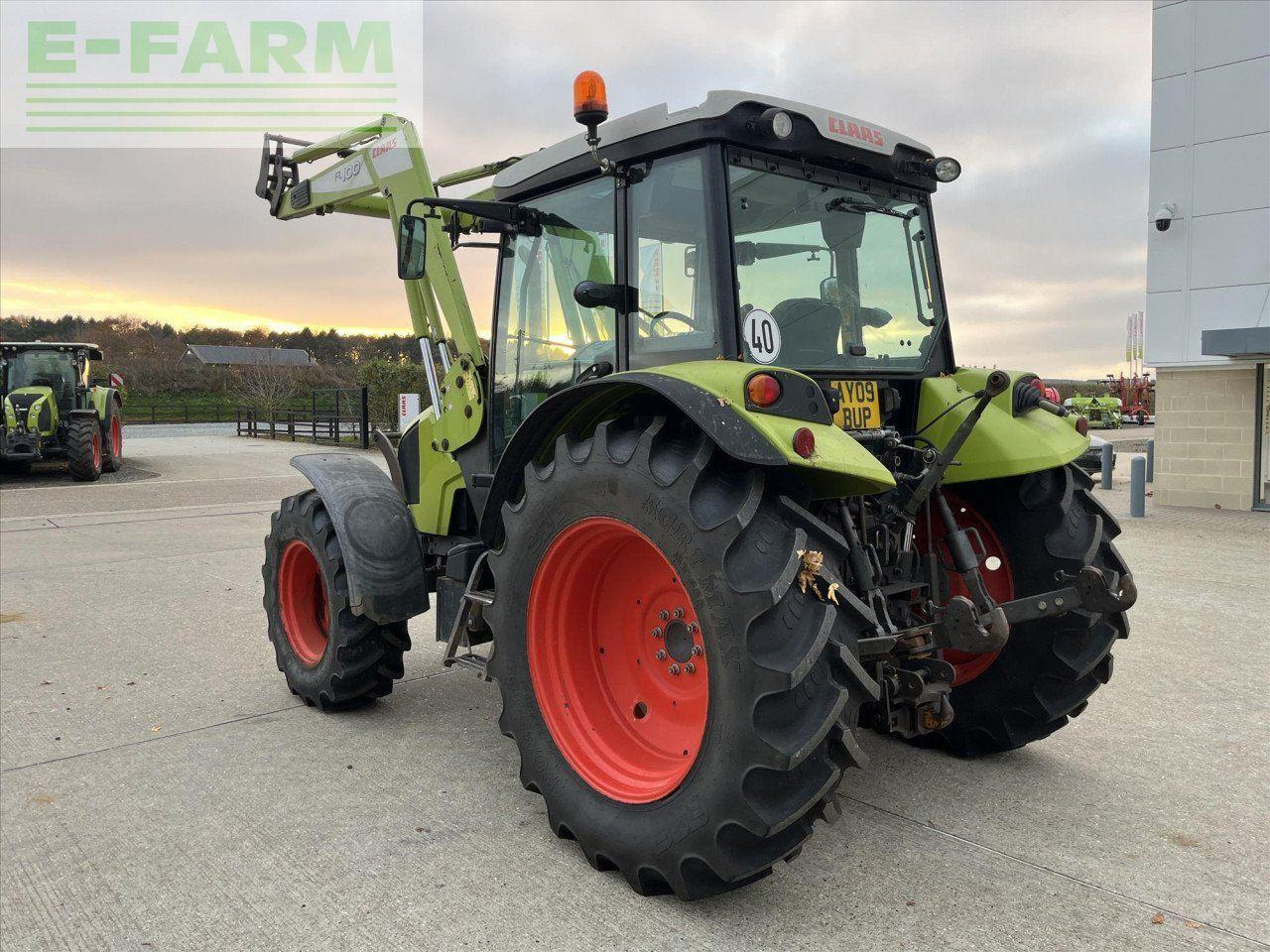 Traktorius CLAAS AXOS 330: foto 8