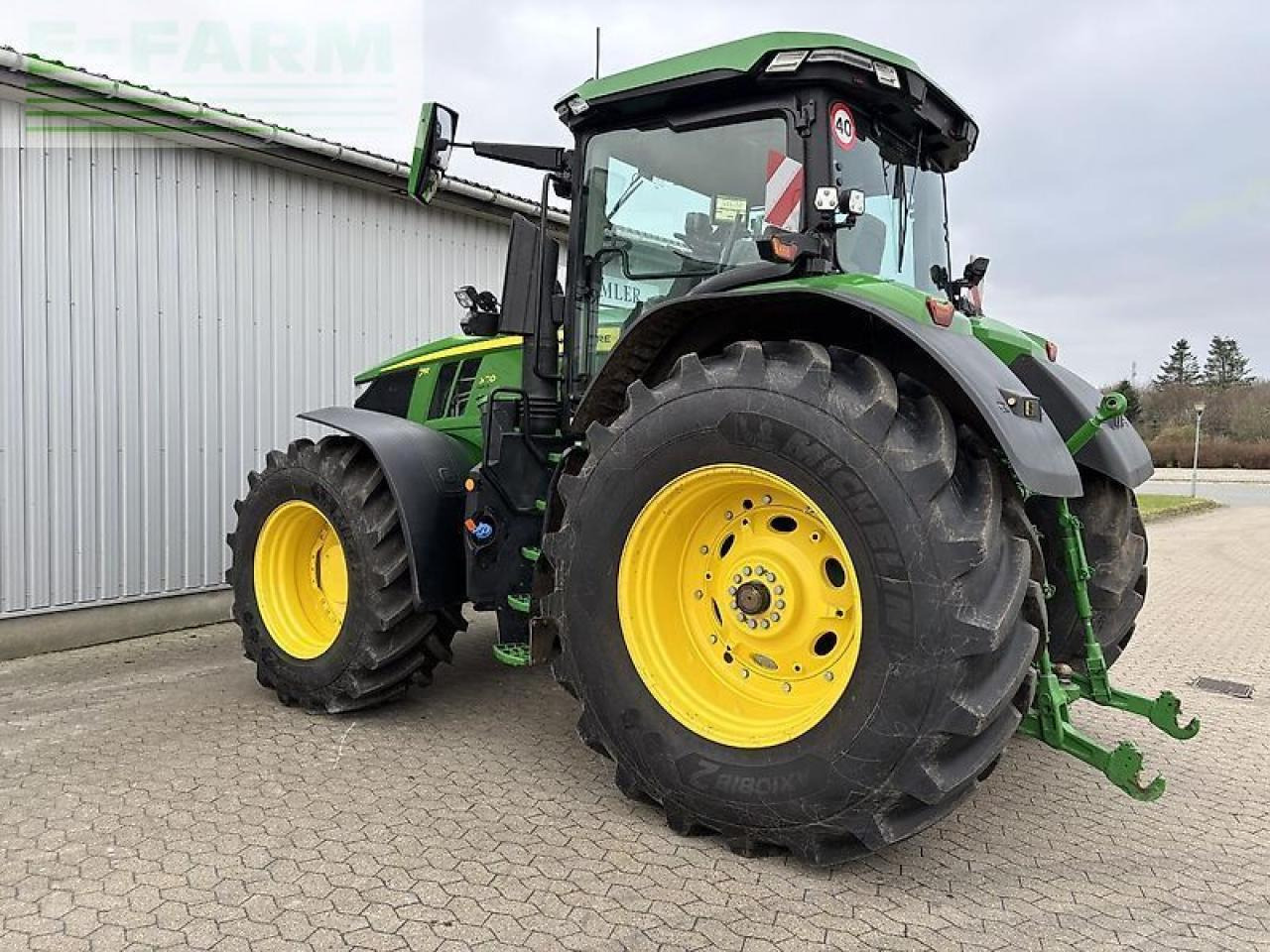 Traktorius John Deere 7r 350: foto 13