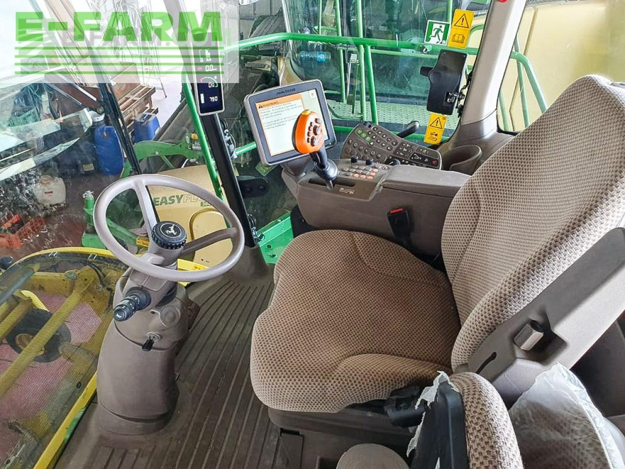 Pašarų kombainas John Deere 8600I: foto 15