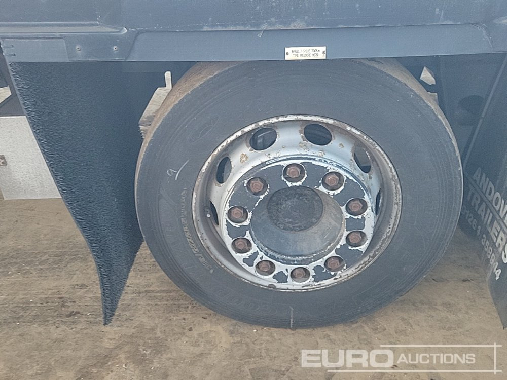 Platforminis/ Bortinis sunkvežimis pervežimui sunkiosios technikos DAF CF340: foto 13