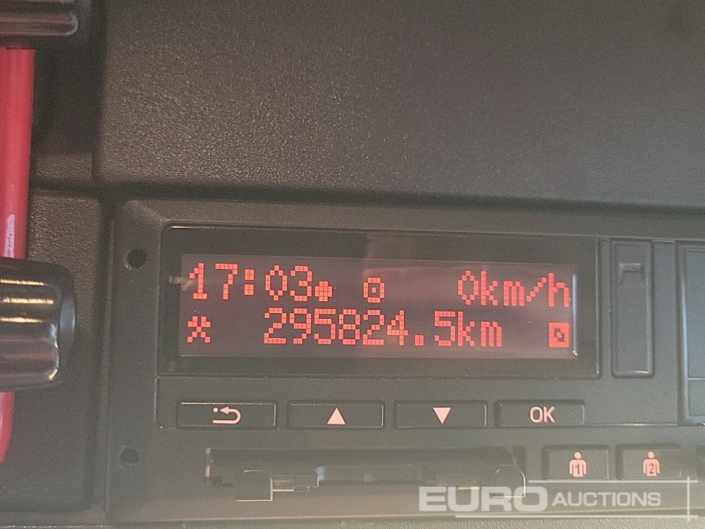 Platforminis/ Bortinis sunkvežimis pervežimui sunkiosios technikos DAF CF340: foto 40