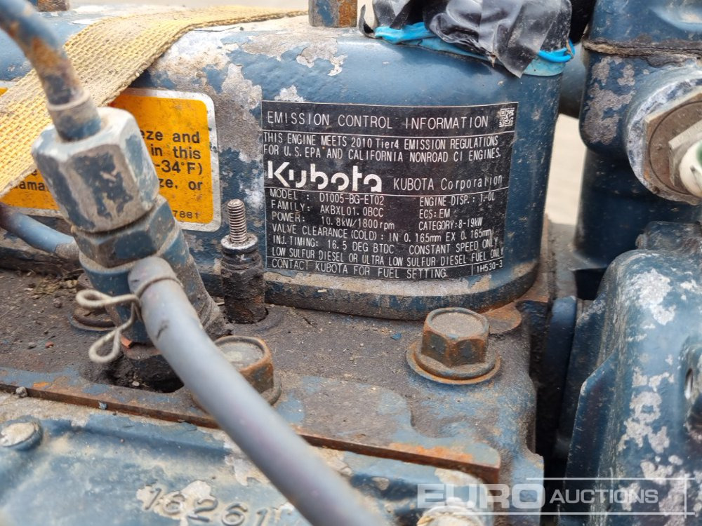 Variklis Kubota 3 Cylider Engine: foto 10