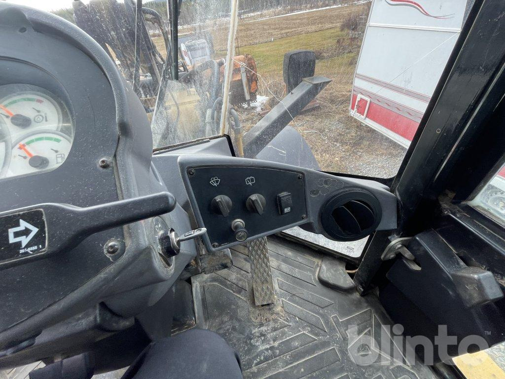 Ratinis krautuvas Cat 924 G: foto 40